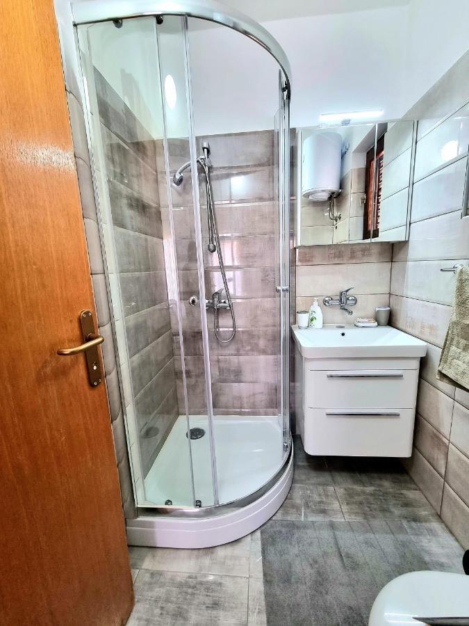 Julia Apartment Biograd Na Moru Exterior foto