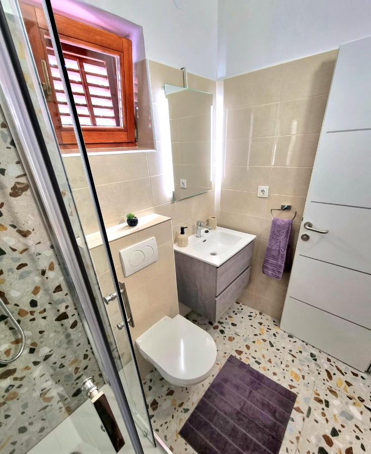 Julia Apartment Biograd Na Moru Exterior foto